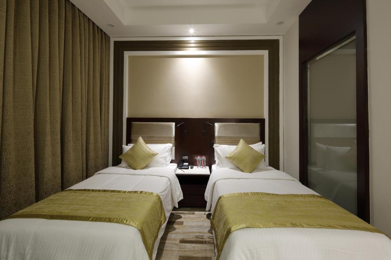 Regenta Inn Ranip Ahmedabad Exterior foto